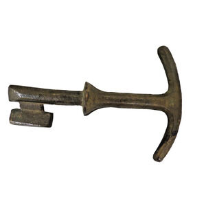 Vintage Antique Brass Water Meter Box Lid Key - 5.5 Inches